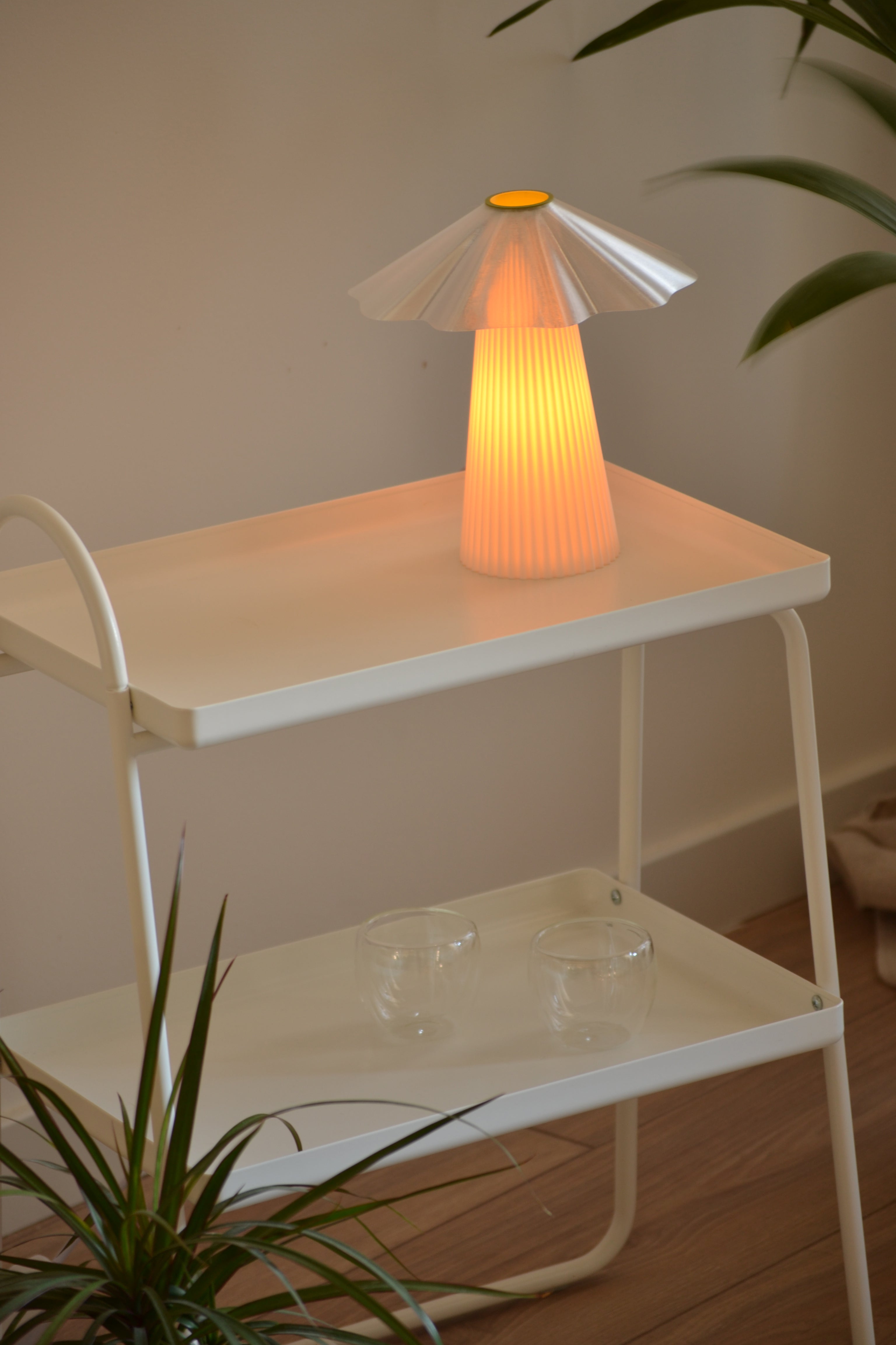 LÁMPARA PHYLLA - Blanco